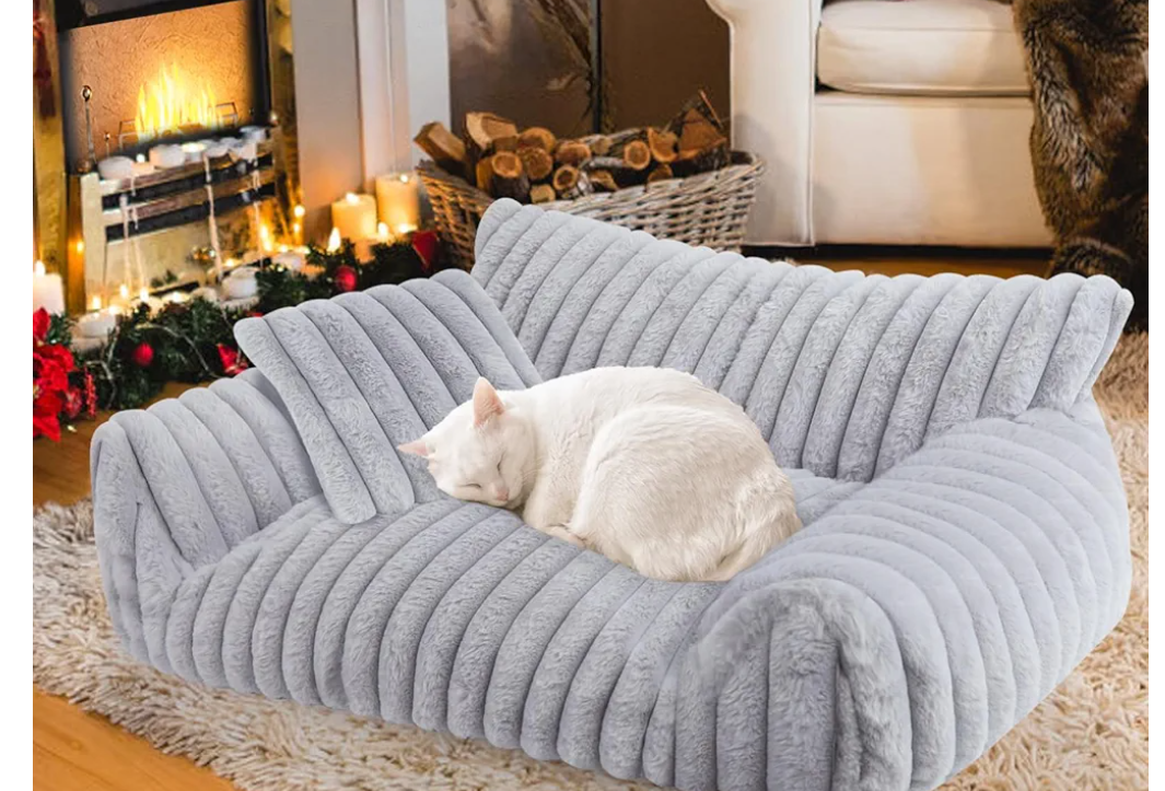 Cute Cat Couch Bed for Indoor Cats, Fluffy Pet Cat Sofa with Premium Soft Corduroy Fleece, Cute Small Dog Beds for Small Dogs, Fuzzy Puppy Chair with Removable Washable Cover (24x18x10,Grey)