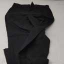 Amazon Essentials Men's Classic-Fit Wrinkle-Resistant Flat-Front Chino Pant  (32W x 32L, Black)