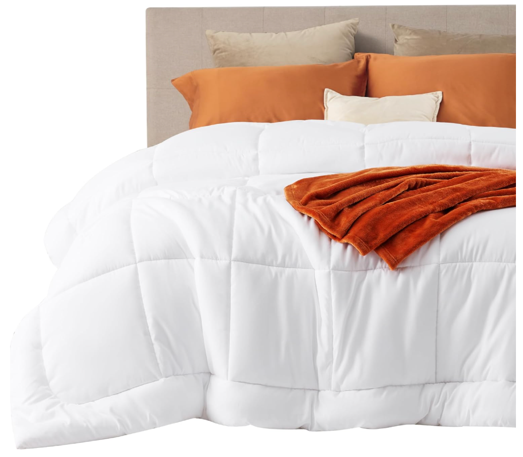 Bedsure Comforter Duvet Insert - Quilted Comforters Cal King Size, All Season Duvet, GentleSoft Down Alternative Bedding Blanket, with 8 Tabs, Gifts for Women/Men, White, California King 96X102 Inches