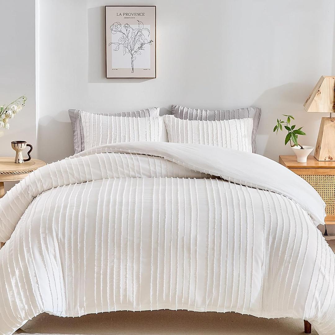 WARMDERN White Boho Duvet Cover Set Queen Size, Striped Textured Tufted Bedding Set, 3 Pcs Ultra Soft Washed Microfiber with Zipper Closure (Queen, White)