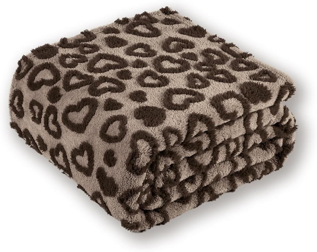 Grey Heart Throw Blanket for Couch - Cute Throw Blanket for Women, Small Blanket 50x60 Inches