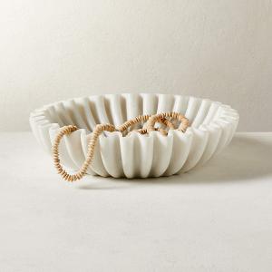 Ruffle Marble Scalloped Bowl 6 inches, White Wavy Bowl, Handmade Fluted Dish, Marble Ruffle Centerpiece, Stone Jewellery Display