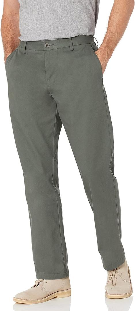 Amazon Essentials Men's Classic-Fit Wrinkle-Resistant Flat-Front Chino Pant, Olive, 38W x 34L