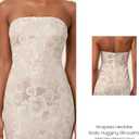Lulus Isla Strapless Midi Dress for Women Floral Jacquard Strapless Elegant Column Fit Evening Party Cocktail Midi Dress, X-Large, Champagne