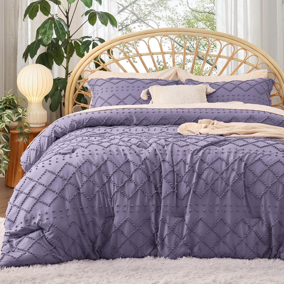 Bedsure Queen Comforter Set - Sage Green Comforter, Boho Tufted Distressed Vintage Bedding for Kids, 3 Pieces Farmhouse-Style Bed Set for All Seasons, Fluffy Soft Bedding with 2 Pillow Shams (Grayish Purple)