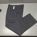 Amazon Essentials Men's Classic-Fit Wrinkle-Resistant Pleated Chino Pant  (Size 28W x 28L)