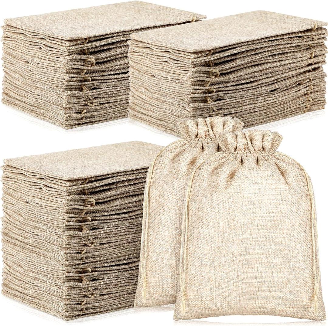 Berlune 100 Pcs Burlap Bags with Drawstring 7 x 9 Inch Party Favor Bags Bulk for Christmas Gift Wedding Favors Jewelry Pouches DIY Craft
