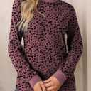BLENCOT Long Sleeve Tops for Women Crewneck Leopard Print Casual Blouse Trendy Fall Sweatshirt Graphic Tunic Winter Clothing (Pink, L)