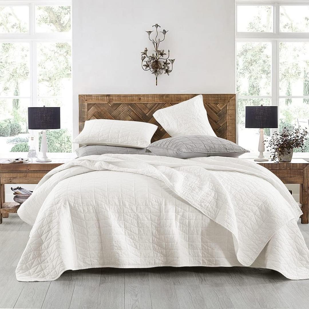 HORIMOTE HOME Quilt Set Queen Size, Stone-Washed Chic Rustic Cream White Coverlet with Classic Triangle Stitched Pattern, Ultra Soft Lightweight Quilted Bedspread for All Season, 3 Pieces