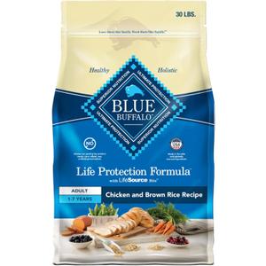 Blue Buffalo Life Protection Formula Adult Dry Dog Food, Helps Build and Maintain Strong Muscles, Made with Natural Ingredients, Chicken & Brown Rice Recipe, 30-lb. Bag (30 Pound (Pack of 1))