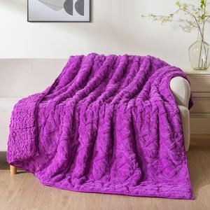Uttermara Weighted Blanket Queen Size 20 lbs for Adults, 60" x 80" 3D Pattern Design Weighted Blanket for Sofa Bed, Heavy Blanket Great for Calming and Relax, Purple