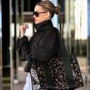 FLAUNT Everyday Tote Bag with Phone Pouch for Women - Lightweight, Airline Approved, Easy To Carry, Foldable & Washable