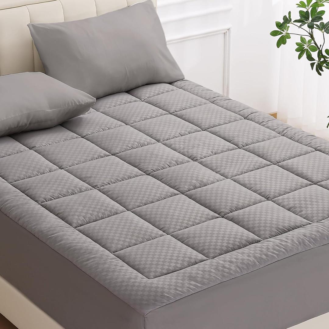OLANLY Full Quilted Fitted Mattress Pad, Cooling Soft Mattress Topper, Elastic Fitted Mattress Cover Stretches up to 21 Inches Deep, Machine Washable Mattress Protector (54x75 inch, Light Grey)