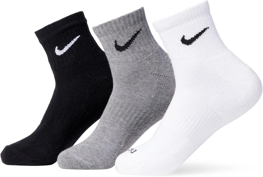 Nike Unisex Adult Everyday Cushioned Training Ankle Socks (3-Pack) | Mens and Womens (Black) 3Y-5Y