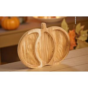 Pumpkin Themed Charcuterie Board