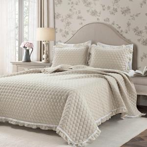 Lush Decor Ella Ruffle Lace Quilt, 3 Piece Set, King, Neutral, Cute Quilt - King Bedding Set - Beige Bedding - Coquette Decor - Neutral Ruffle Trim