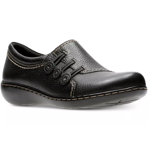 Clarks Women's Ashland Effie Slip-On Loafer, Black, 7.5 M US