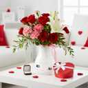 Skylety Valentine's Day Icon Glass Vase Icon Pink & White Flower Vase 5.75'' x 4.25'' Hand Blown Table Centerpiece for Him Her Valentine's Day Wedding Housewarming Gifts Home Decor(Black Xo)