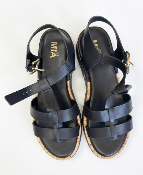 MIA Black Sandals Women’s Size 8.5 New With Box Summer Seela Sandals