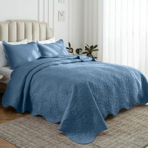 Full/Queen Size Quilt Set 3 Pieces, Soft Lightweight Summer Bedspread, Reversible Microfiber Bed Coverlet for All Seasons, Bluish Grey, Floral Pattern (1 Quilt, 2 Pillow Shams)