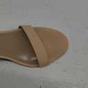 DREAM PAIRS Women's Chunk Low Heel Pump Sandals (6)