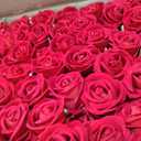 400 Pcs Fake Roses - Red Roses Artificial Flowers Bulk with Long Stems Velvet Real Look Faux Flower for DIY Bridal Bouquet Wedding Home Table Centerpieces Floral Arrangements Decor