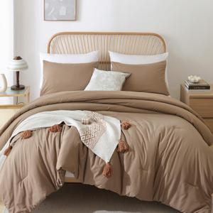 ROSGONIA Oversized King Comforter 128x120, 3pcs Super King Plus Comforter (1 Dark Khaki Comforter & 2 Pillowcases) Lightweight Oversized King Bedding Set Quilt