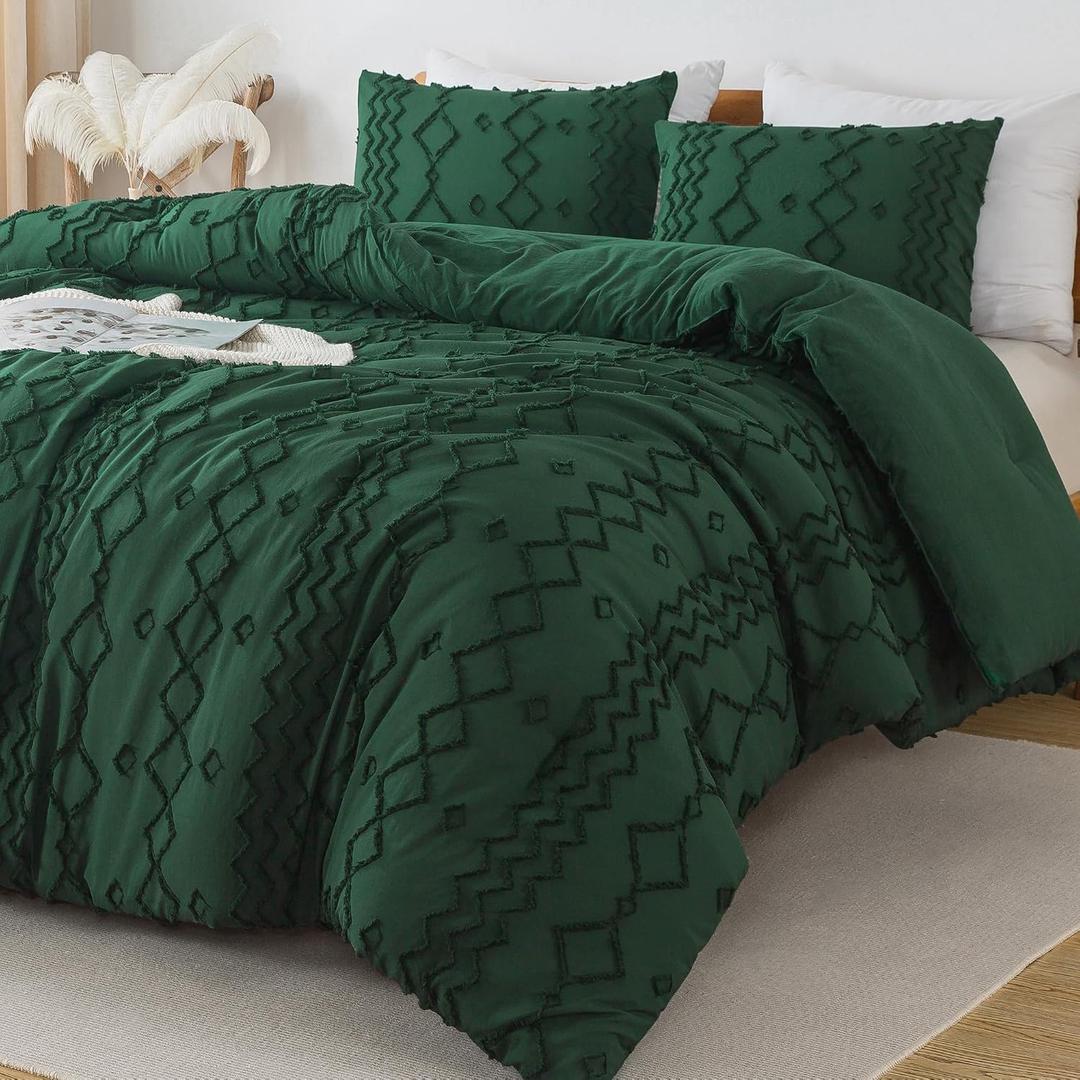 Andency California King Comforter Set Emerald Green, 3 Pieces Boho Tufted Geometric Shabby Chic Bedding, Soft Fluffy Farmhouse Bed Set, Dark Green Textured Comforter for All Season (104x96 Inch)
