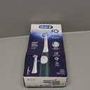 Oral-B Rechargeable Electric Toothbrush, iO2 Starter Kit, 3 Cleaning Modes, Automatic Pressure Sensor to Protect Gums, 2 Brush Heads, Forest Green