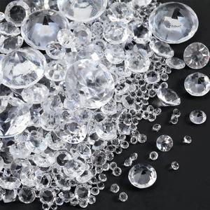 1100Pcs 5 Sizes Acrylic Ice Rock Crystals Vase Filler Clear Rhinestone Faux Diamonds Faceted Crystal Table Scatters Vase Fillers for Table Confetti Wedding Christmas Party Decor Art Crafts