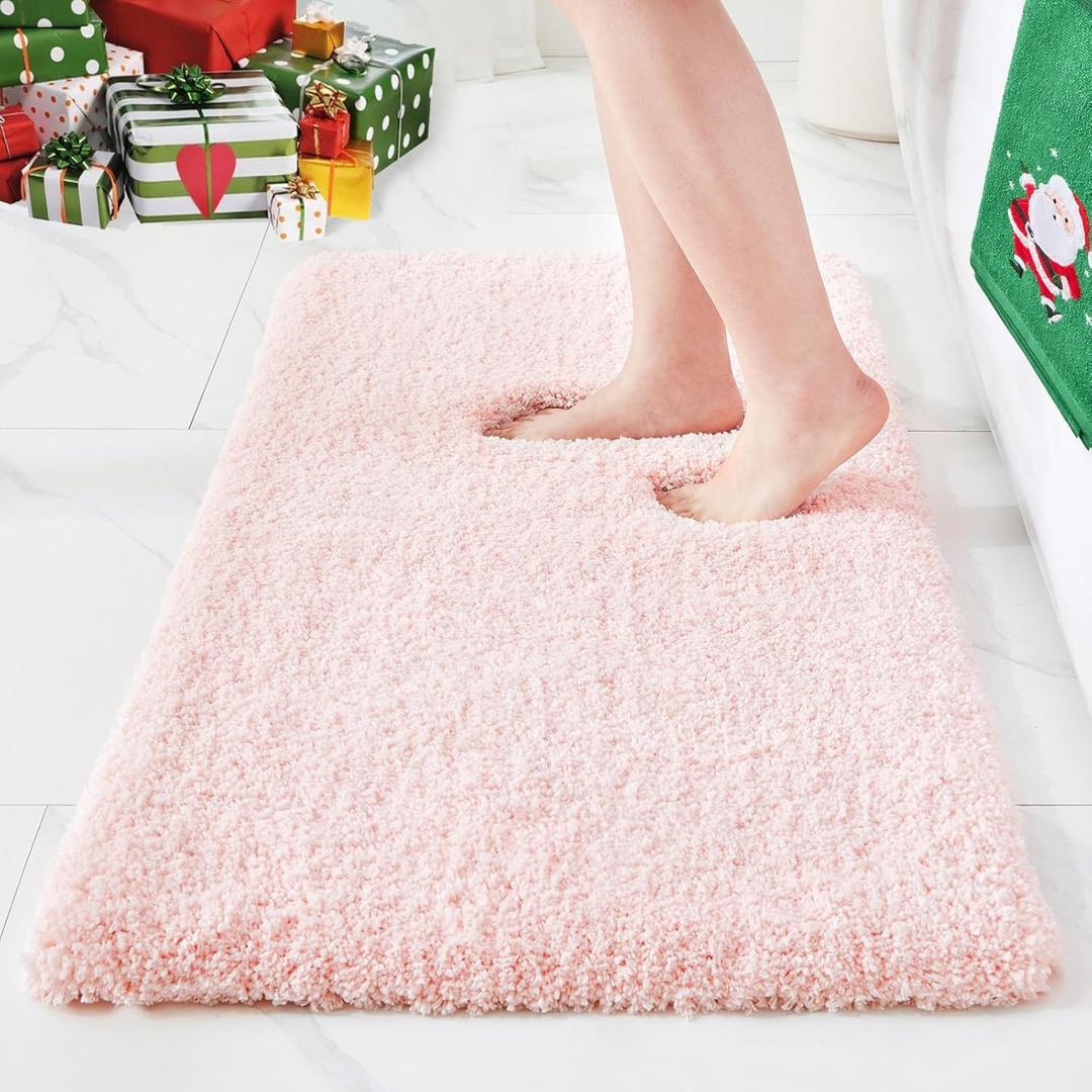 ILANGO Pink Christmas Bathroom Rugs 36"  24" Non Slip & Super Absorbent Extra Thick Soft, Washable Bath Mat for Floor, Non Shedding Microfiber Shaggy Bath Rug with Rubber for Bathtub Sink