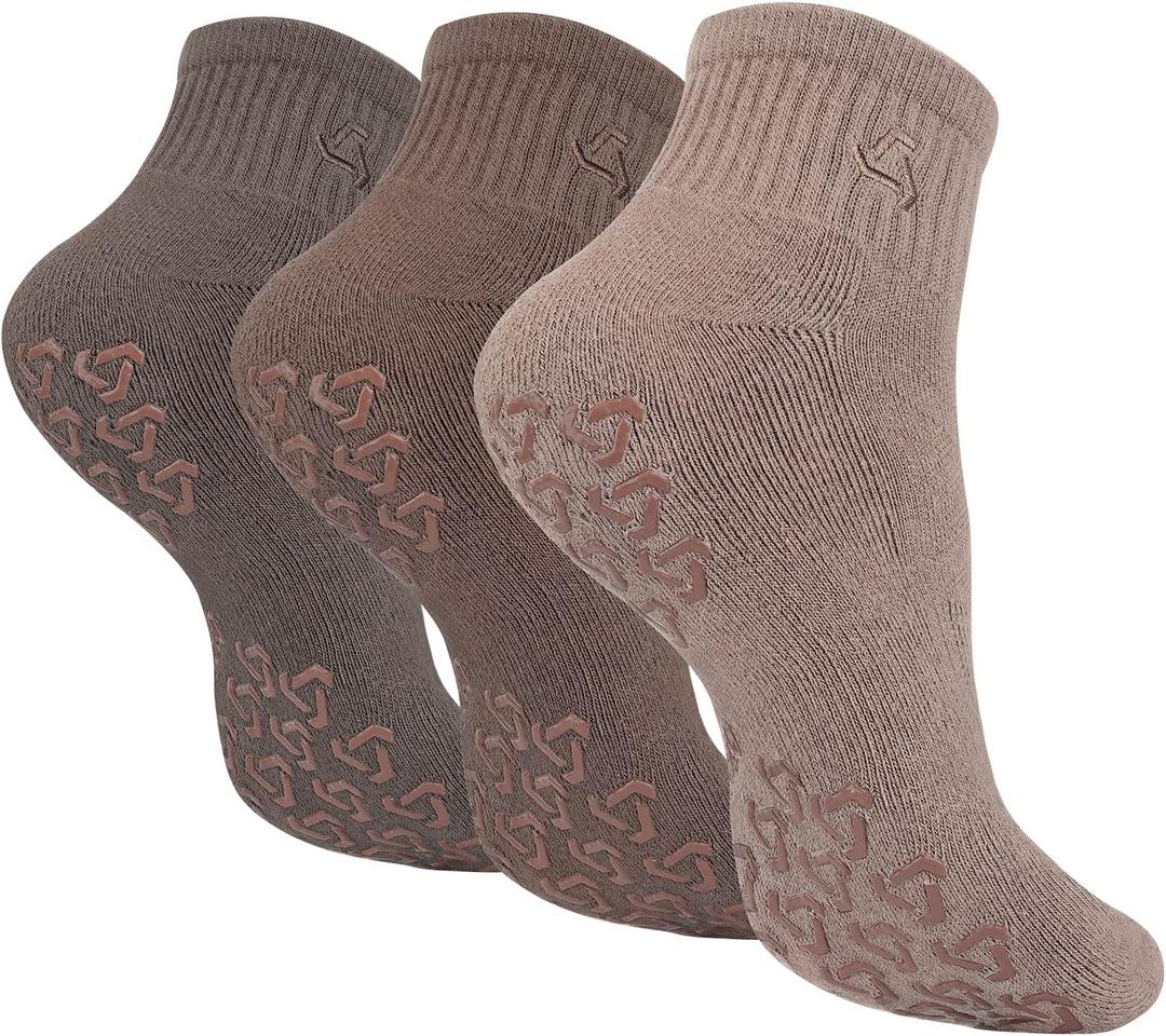 Ozaiic Non Slip Socks Grip for Yoga Home Workout Pure Barre, Pilates, Hospital, Ideal Cushion Socks for Men and Women (Large, 3 Pairs-Coffee)