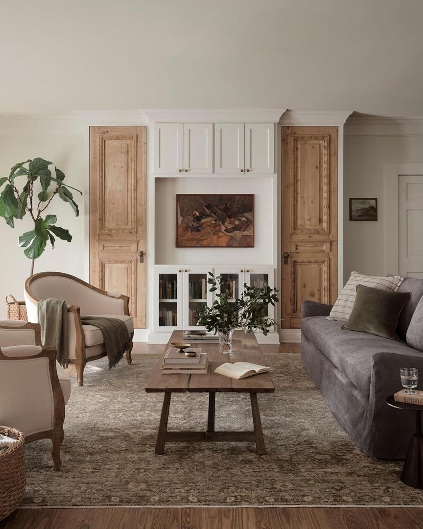 Loloi Magnolia Home by Joanna Gaines Junie Collection JUE-06 Lagoon/Natural 2'-0" x 3'-0", .38" Pile Height, Accent Rug