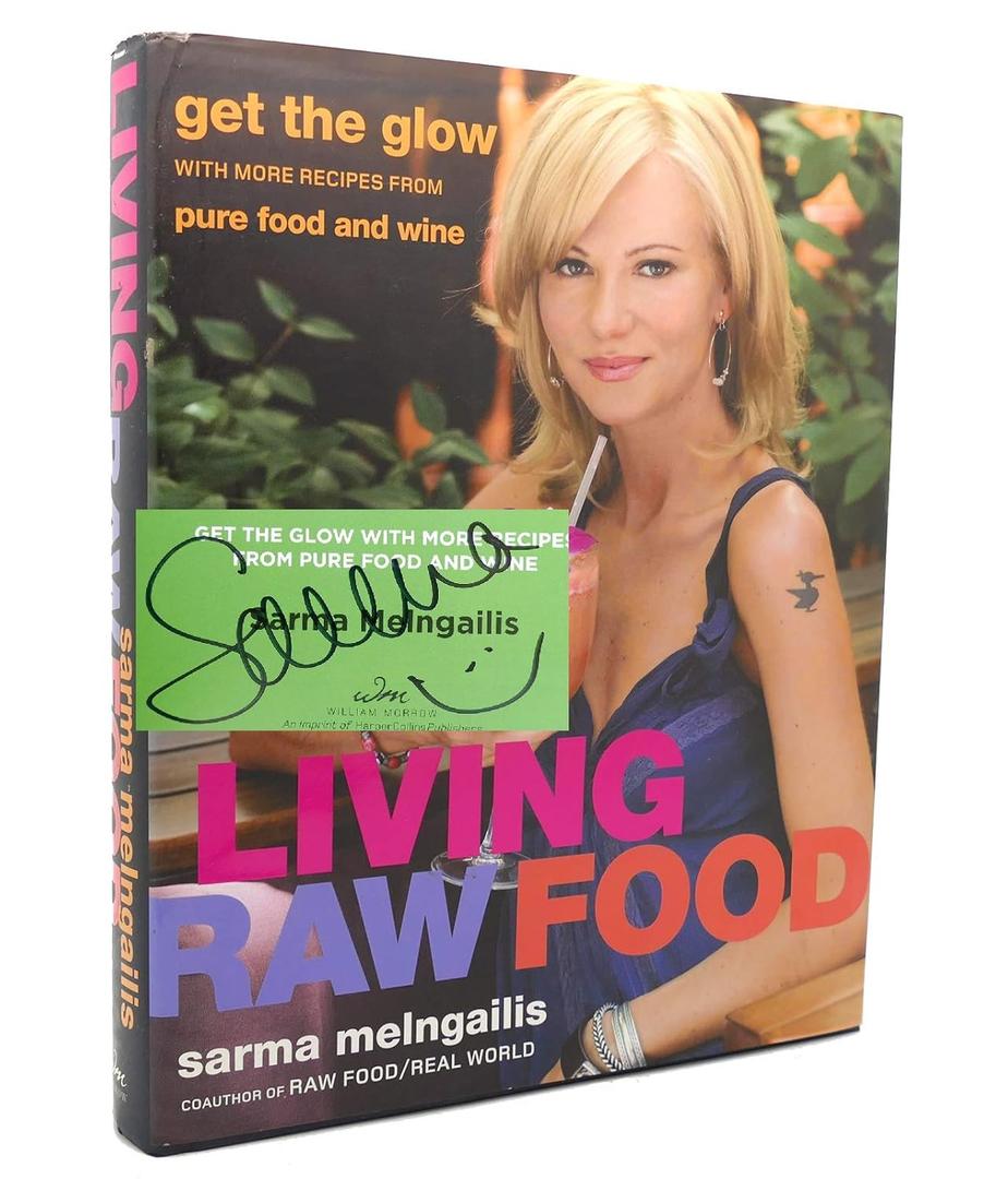 Living Raw Food: Get the Glow with More Recipes from Pure Food and Wine, Hardcover 