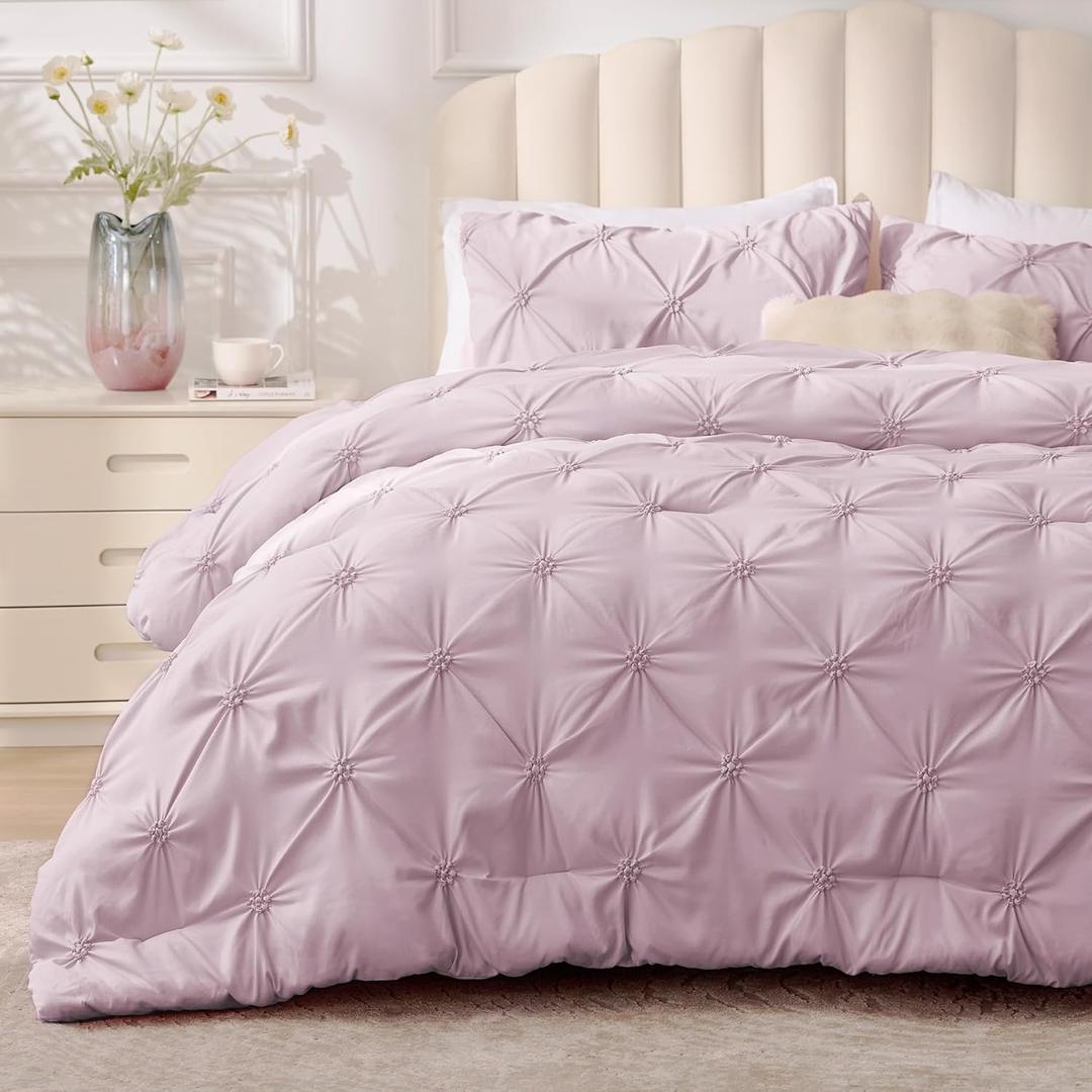 BEDELITE Light Purple Queen Comforter Set - 3 Pieces Boho Pintuck Bedding Comforter Sets, Lightweight Soft & Warm Bed Comforter Queen with 2 Pillowcases for All Season (Queen(88"x88"))