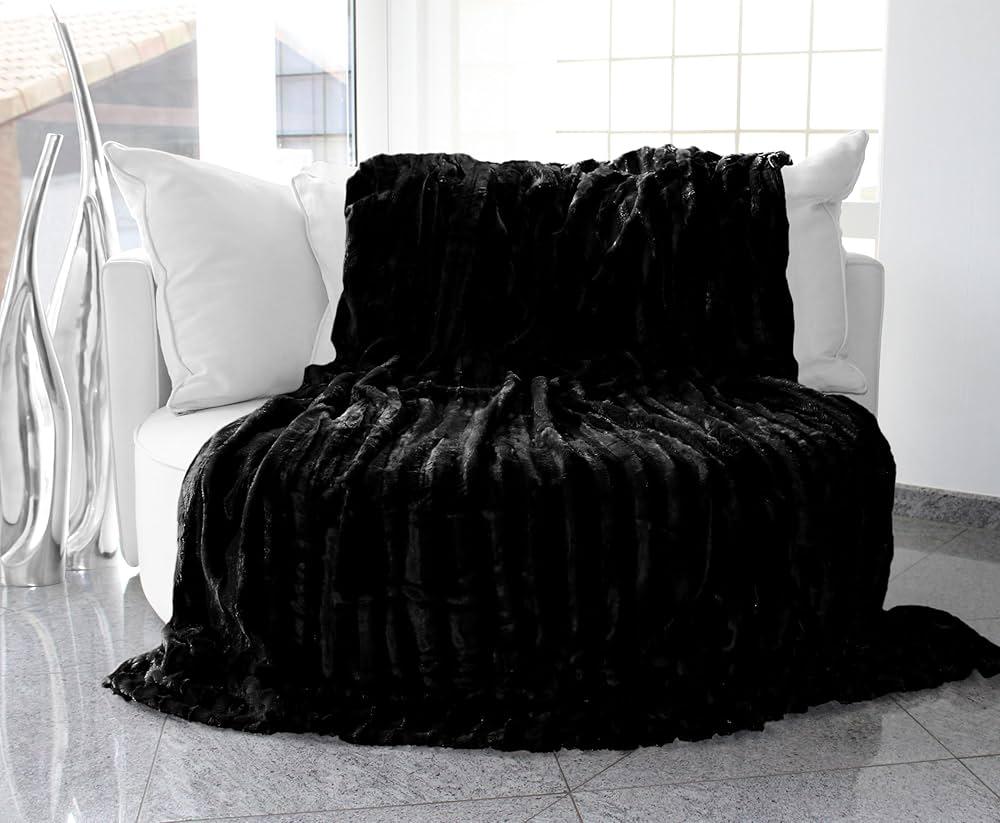 Blanket 104" x 90" Black