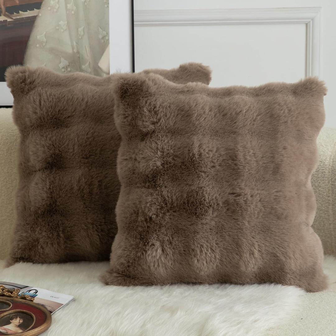 MANDIOO Pack of 2 Thick Plush Wool Decorative Throw Pillow Covers Super Soft Wave Bubble Fur Velvet Cushion Covers Pillow Shams for Couch Bed Living Room 20x20 Inch Taupe