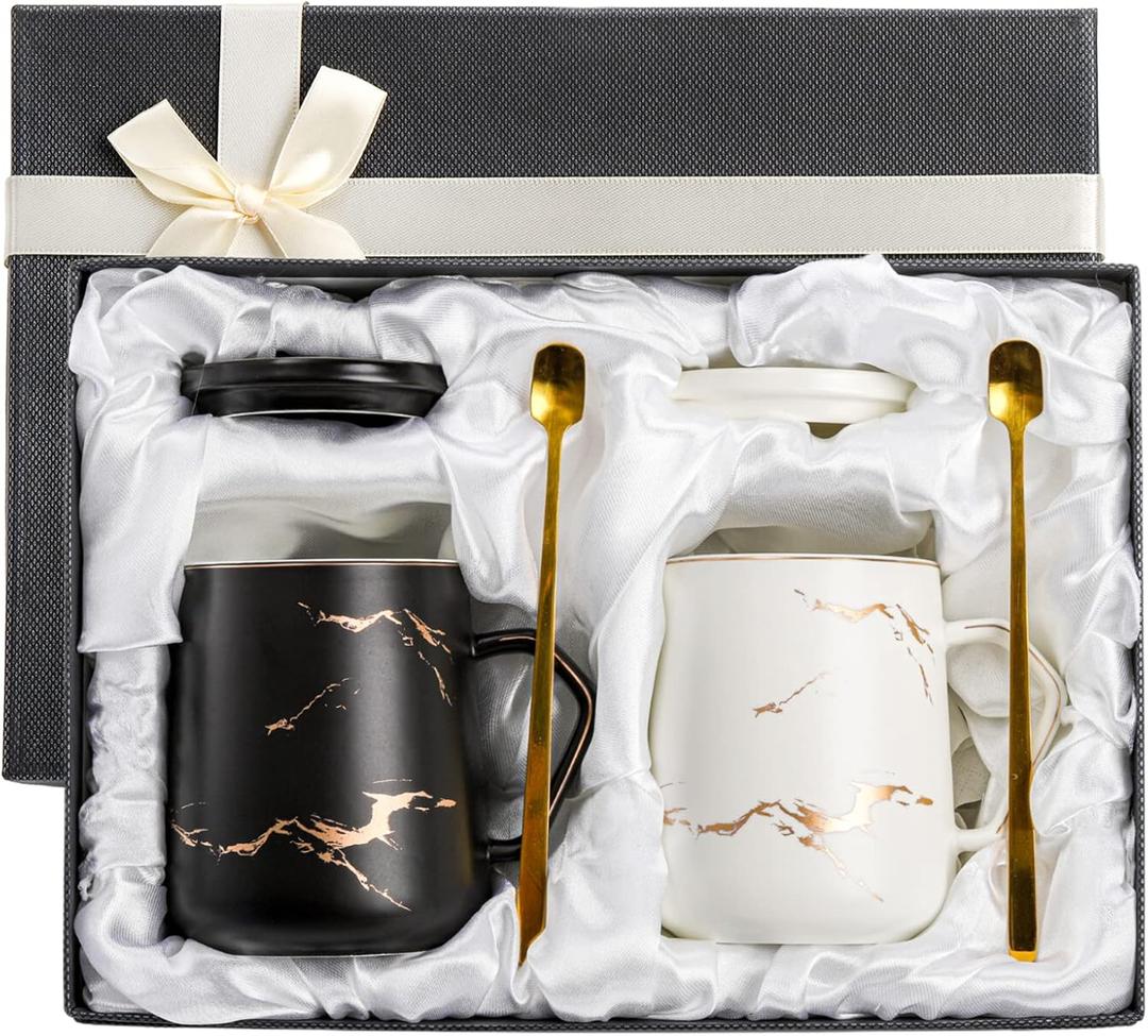 ZENFUN 2 Pack Ceramic Mug Set for Couple, Coffee Mugs with Gift Box, Engagement Wedding Gift 13.5 oz Porcelain Mug Set with Lid and Gold Spoon Marbling, His and Hers, Christmas( Black&White)