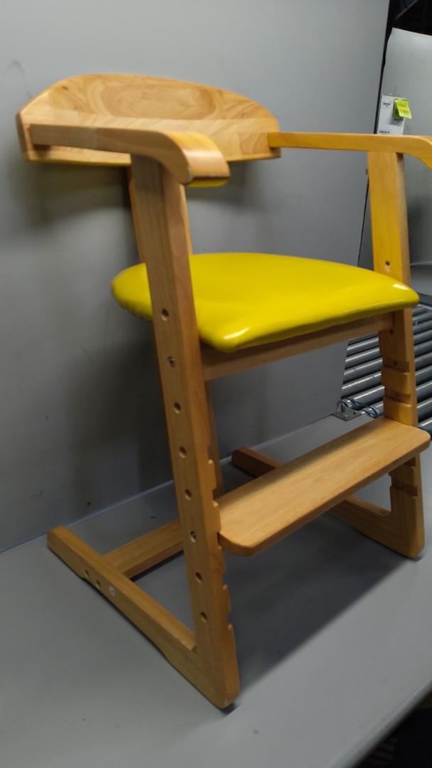 Wooden High Chair for Babies and Toddlers - Adjustable Height Easy to Clean Toddler Highchair - Kids Dining Chair from 3 Years to 200 Lb, Grow with Child(Yellow)
