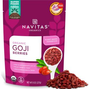 Navitas Organics Goji Berries For Smoothies, Trail Mix, Baked Goods, Oatmeal & More Vitamin A, Antioxidants, Fiber Wolfberry - USDA Organic, Non GMO, Gluten Free, Vegan (8oz. Bag, 8 Servings) (EXP 01/02/28)