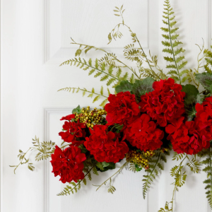 Fake flower decor, 32'' Geranium and Berry Swag
