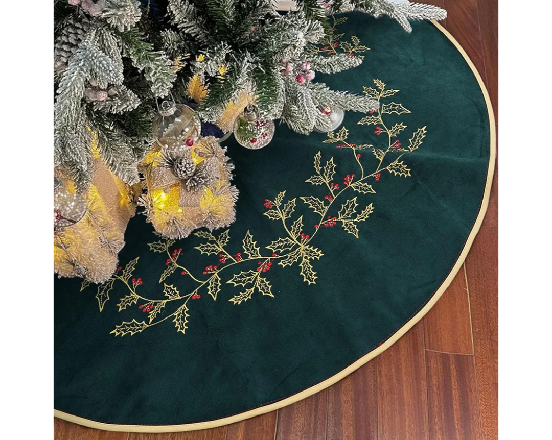 Green Christmas Tree Skirt Velvet 30 inch，Embroidered Vintage Dark Green Tree Skirt, Elegant Fur Plush Xmas Tree Skirts for Merry Christmas Party Xmas Tree Decorations