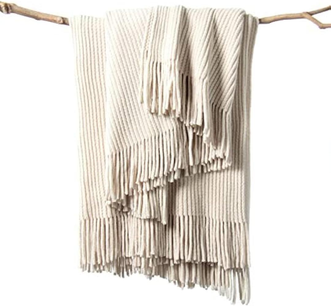 lifein Throw Blanket for Couch, Soft Boho Decor Bed Throw,Cozy White Chenille Knitted Small Farmhouse Lightweight Throw for Spring(White/Cream,60" x 80")