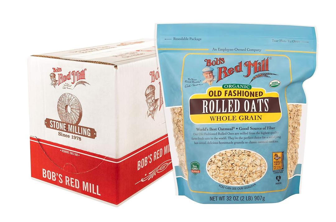 Bob's Red Mill Organic Old Fashioned Rolled Oats, 32oz (Pack of 4) - Non GMO, Whole Grain, Vegan, Kosher (EXP 07/07/28)