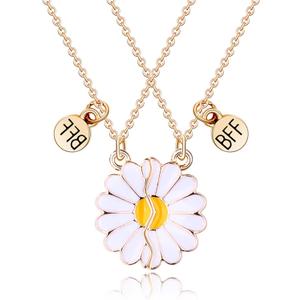 MJartoria BFF Necklace for 2-Daisy Best Friend Necklace Friendship Necklace Best Friends Forever Necklaces Valentines Day Gifts (Gold)