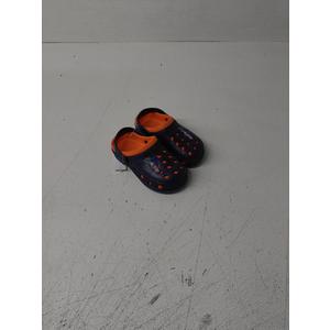 TB CAMO SHARK CHARM CLOG 11