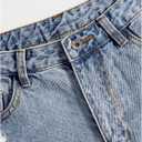 SOLY HUX Women's Ripped Raw Hem Jean Shorts High Waisted Straight Leg Denim Shorts Streetwear (Blue, L)