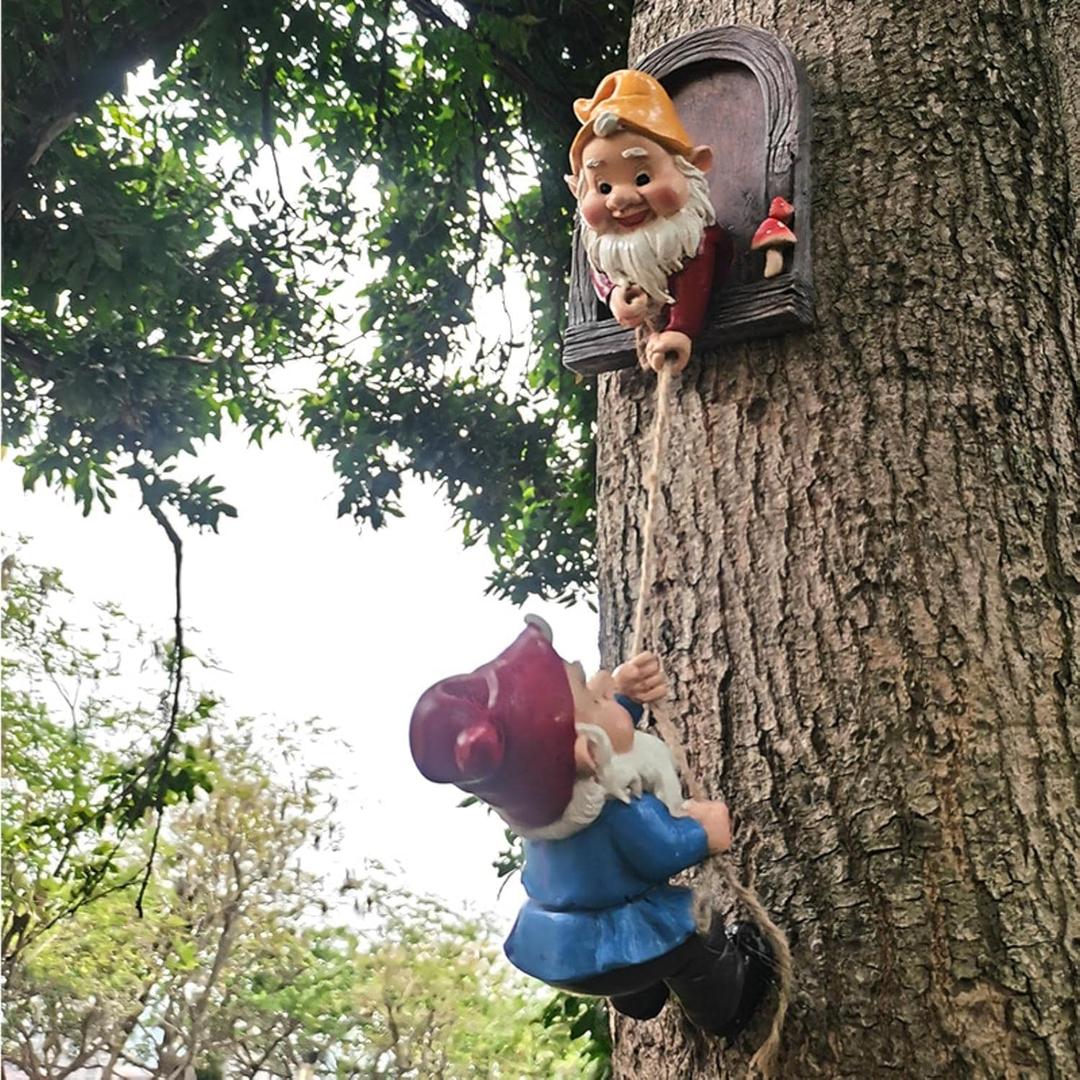 Funny Climbing Gnome Tree Hugger Decor, Garden Sculpture Decoration Elf Out The Door, Yard Ornament Resin Statue Outdoor Decor for Patio Lawn