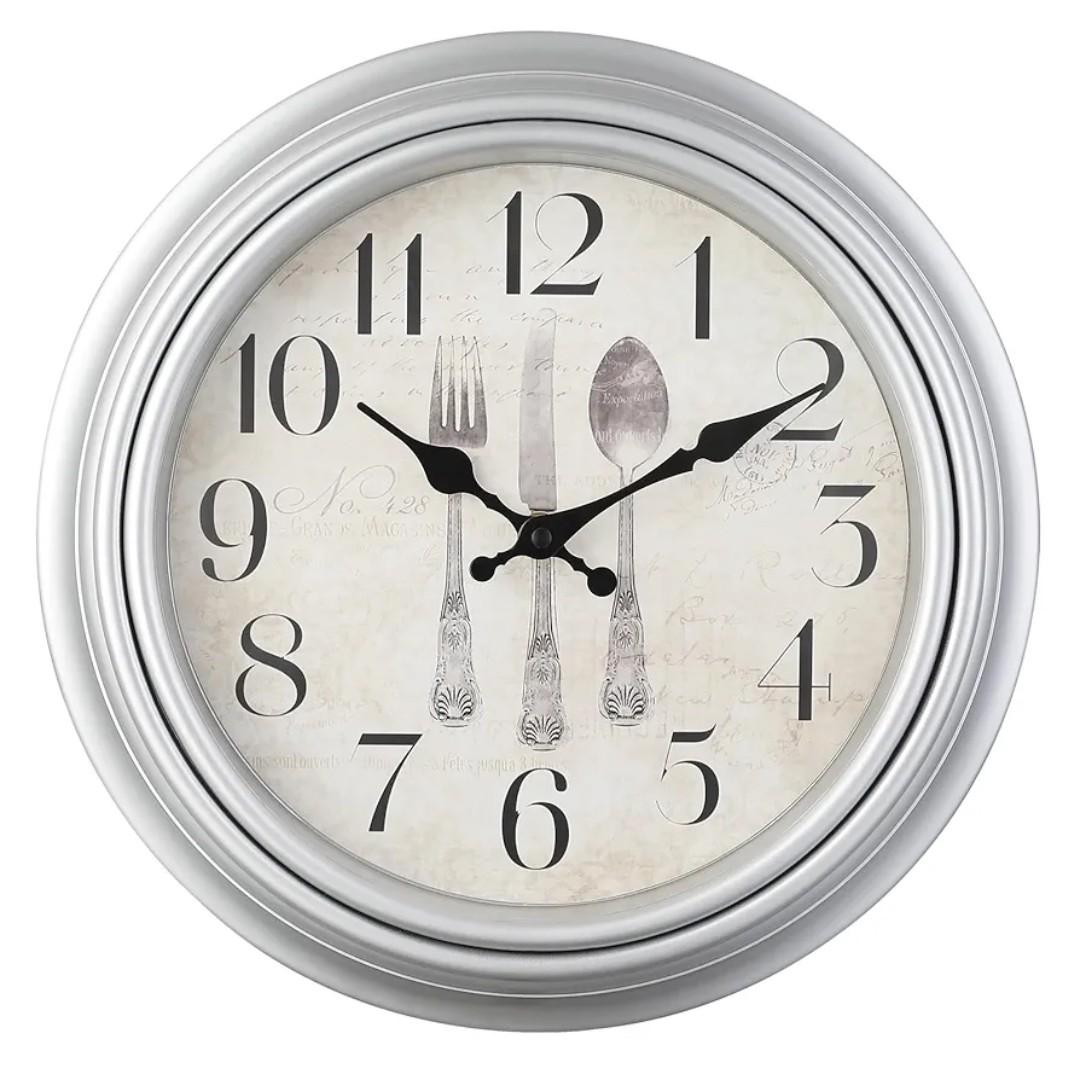 WOOPHEN Vintage Wall Clock, 16" Extra Large Silent Non Ticking Retro Wall Clocks Quality Quartz Battery Operated Round Decorative Easy to Read for Home Kitchen Living/Bedroom Office School (Silver)