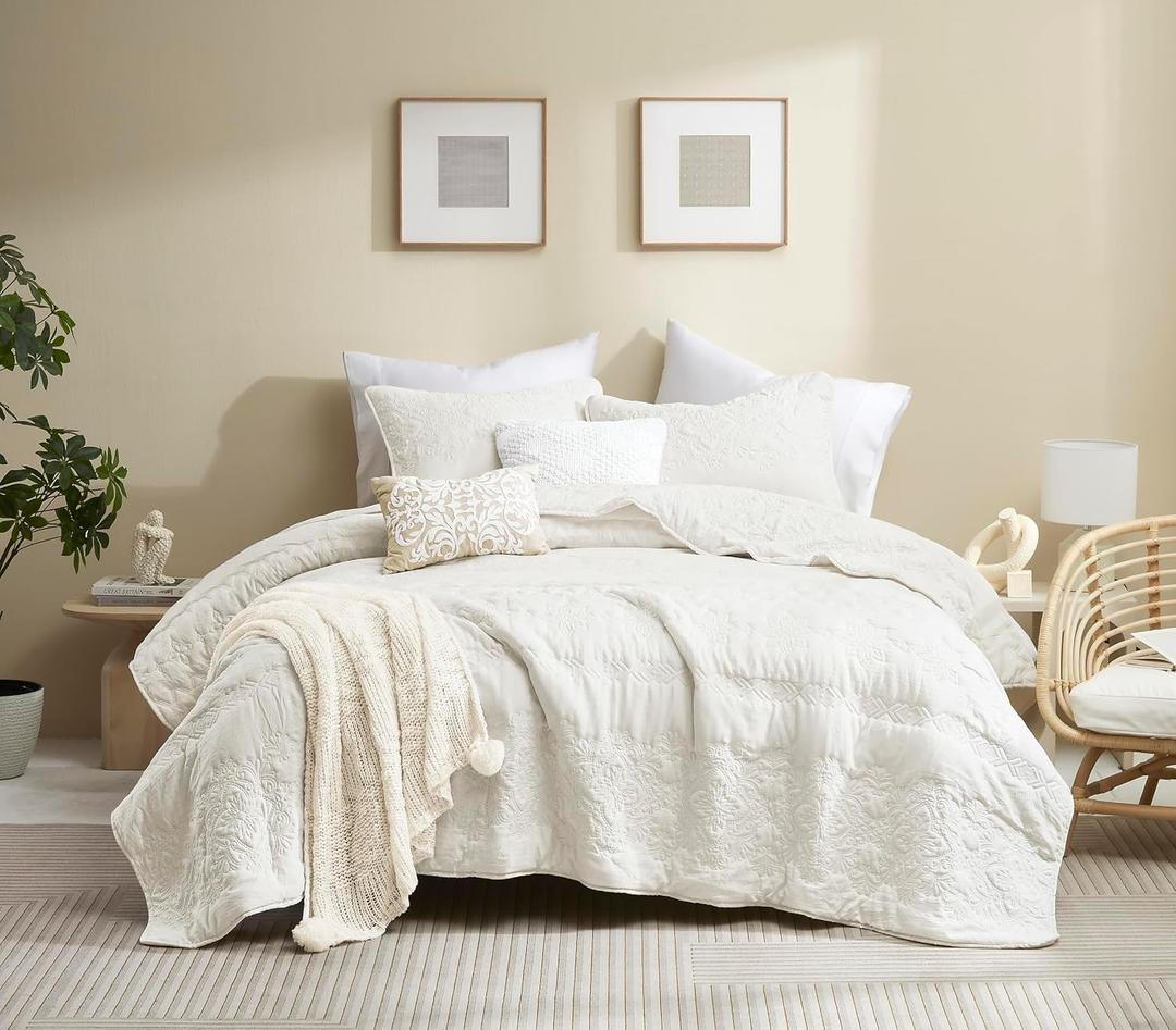 Boho Ivory Quilt Queen Size Bedding Sets with Pillow Sham, Bohemian Lightweight Soft Bedspread Coverlet, Cream Farmhouse Floral Vintage Thin Comforter Bed Cover All Season, 3 Pieces, 90x90 inches
